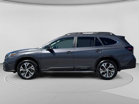 Used 2020 Subaru Outback Limited AWD/4WD image 8