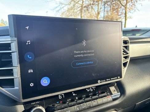 Used 2022 Toyota Tundra Limited image 21