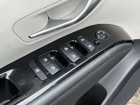 Used 2023 Hyundai Tucson Limited AWD/4WD image 25