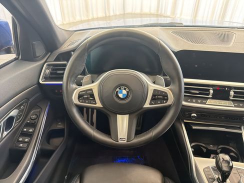 Used 2019 BMW 330i Sedan w/ M Sport Package RWD image 18