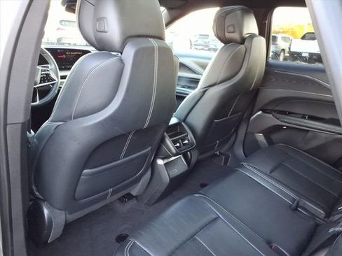 Certified 2024 Cadillac Lyriq Luxury image 14