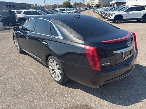 Used 2015 Cadillac XTS Luxury image 9