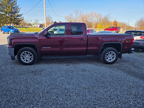 Used 2017 GMC Sierra 1500 SLE w/ SLE Value Package image 3