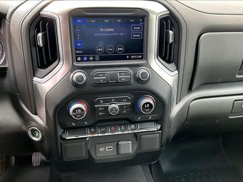 Used 2020 Chevrolet Silverado 1500 RST w/ All-Star Edition image 11