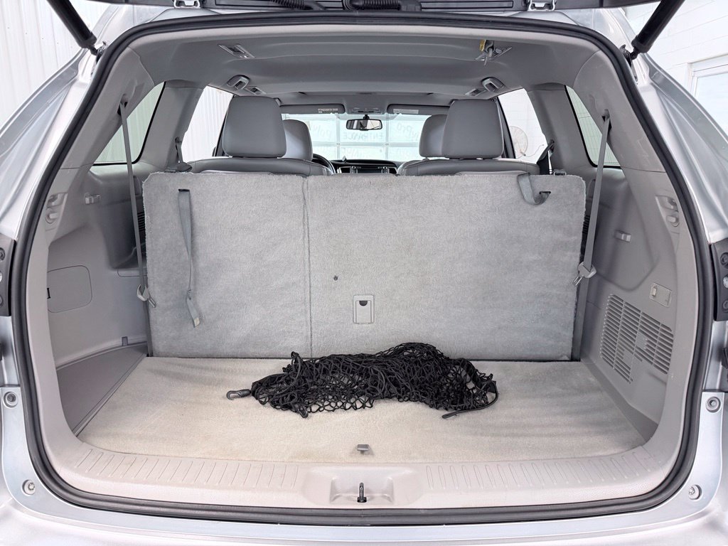 Used 2015 Toyota Highlander XLE AWD/4WD image 32