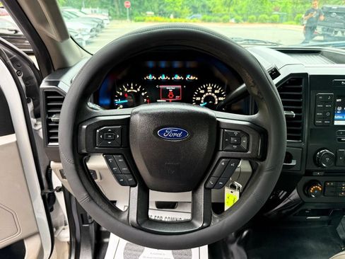 Used 2017 Ford F150 XL w/ Equipment Group 101A Mid RWD image 24