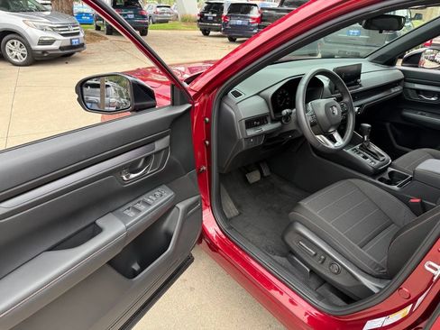Used 2024 Honda CR-V Sport image 12