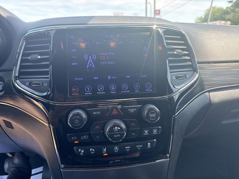 Used 2019 Jeep Grand Cherokee Limited X AWD/4WD image 20