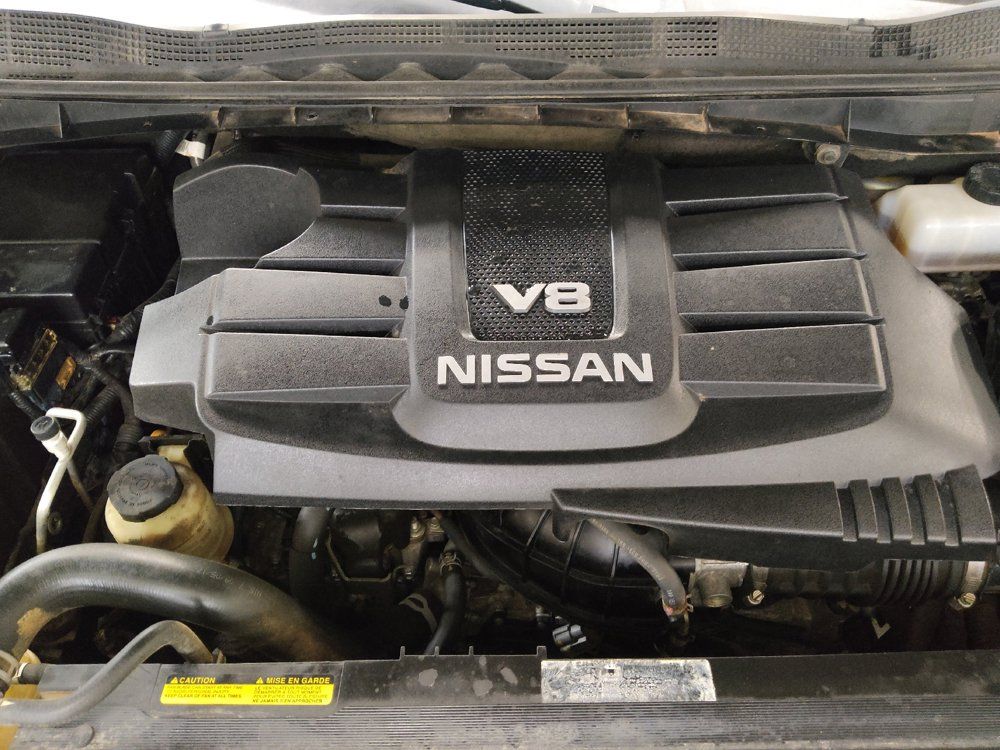 Used 2018 Nissan Titan PRO-4X w/ Pro-4x Utility Package AWD/4WD image 30