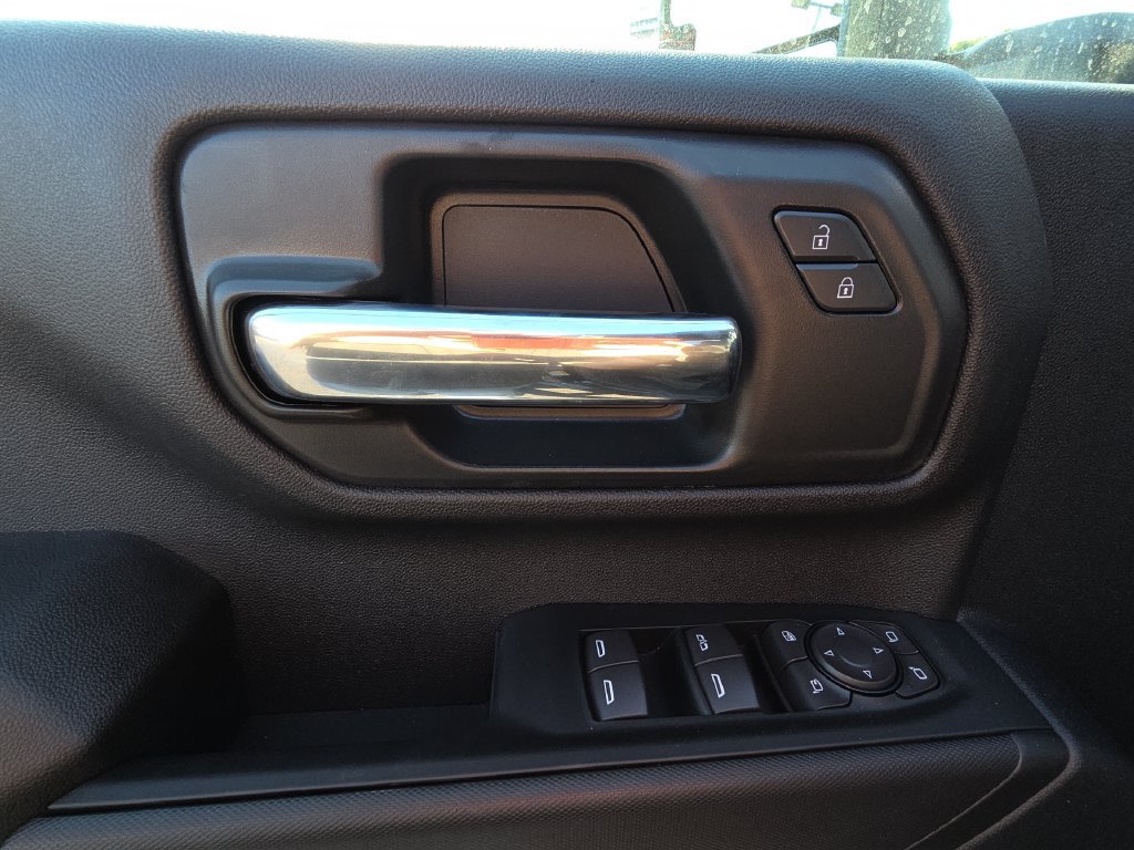 New 2026 Chevrolet Silverado 2500 Custom w/ Custom Value Package AWD/4WD image 14