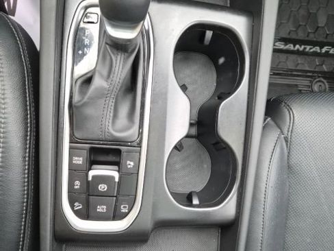 Used 2019 Hyundai Santa Fe AWD image 26