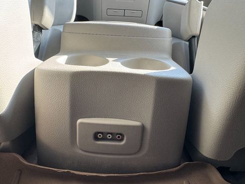 Used 2013 Nissan Quest LE image 18