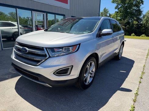 Used 2017 Ford Edge Titanium w/ Technology Package AWD/4WD image 27