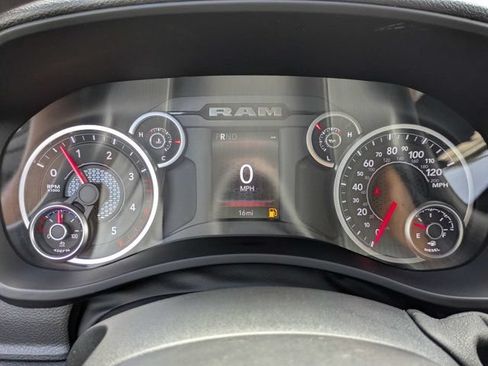New 2026 RAM 5500 Tradesman w/ Chrome Appearance Group AWD/4WD image 24