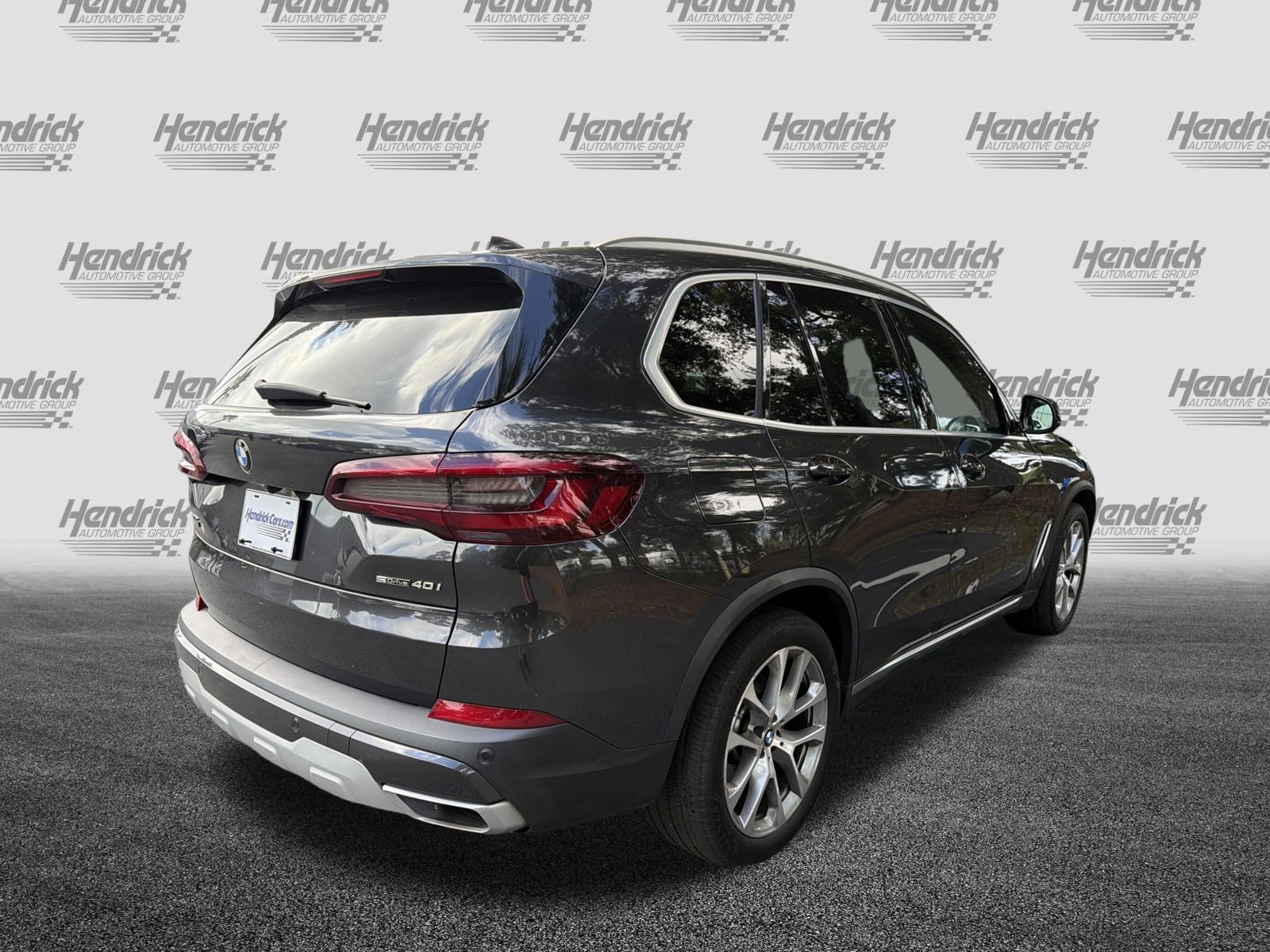 Used 2022 BMW X5 sDrive40i w/ Parking Assistance Package RWD image 9