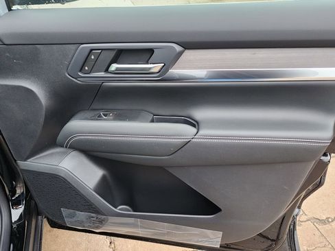 New 2026 GMC Terrain Denali image 38