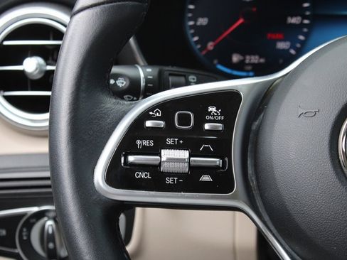 Certified 2022 Mercedes-Benz GLC 300 4MATIC w/ Driver Assistance Package image 15