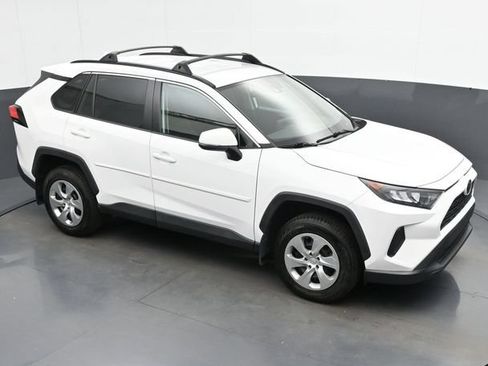 Used 2021 Toyota RAV4 LE w/ Carpet Mat Package (TMS) AWD/4WD image 41