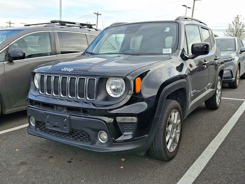 Used 2021 Jeep Renegade Latitude w/ Trailer Tow Group image 2