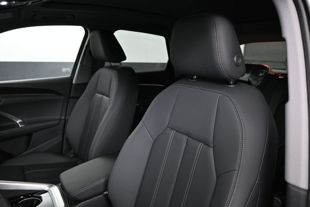 New 2026 Audi Q5 Premium Plus AWD/4WD image 8