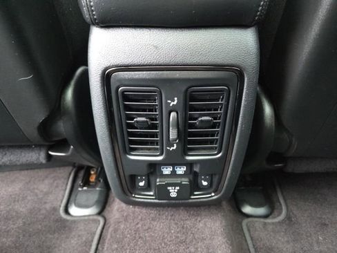 Used 2019 Jeep Grand Cherokee High Altitude image 22