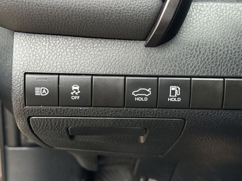 Used 2024 Toyota Camry SE FWD image 22