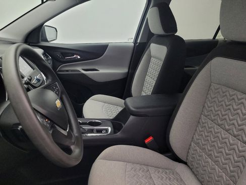Used 2024 Chevrolet Equinox LT FWD image 17