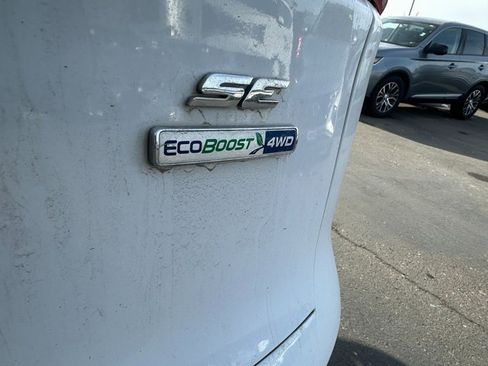 Used 2015 Ford Escape SE image 12