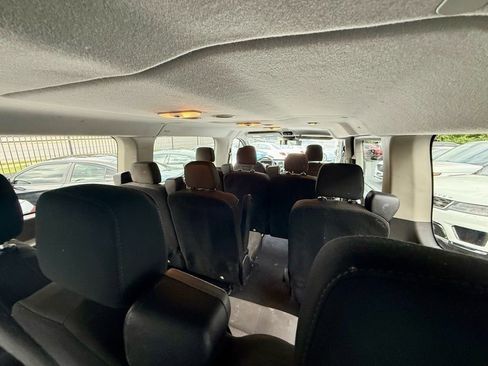 Used 2020 Ford Transit 350 XLT image 23