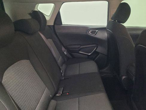 Used 2020 Kia Soul S FWD image 19