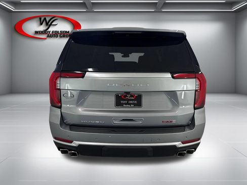 New 2026 GMC Yukon XL Denali w/ LPO, Floor Liner Package RWD image 7