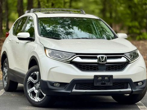 Used 2018 Honda CR-V EX image 2
