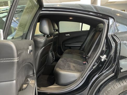 Used 2020 Dodge Charger Scat Pack image 36