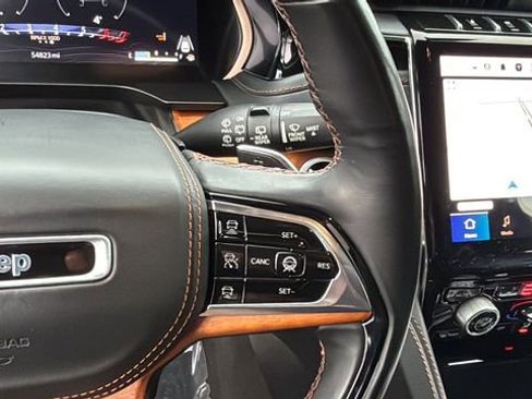 Used 2022 Jeep Grand Cherokee Summit image 24