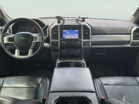 Used 2019 Ford F250 Lariat w/ Lariat Ultimate Package AWD/4WD image 28