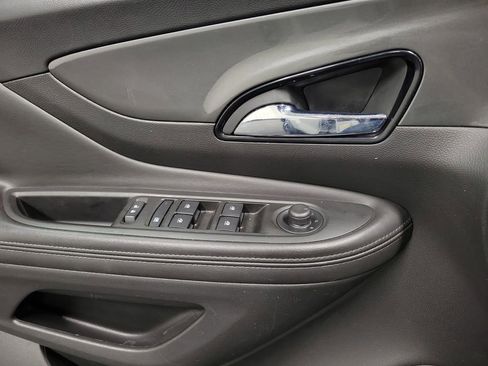 Used 2018 Buick Encore Preferred image 19