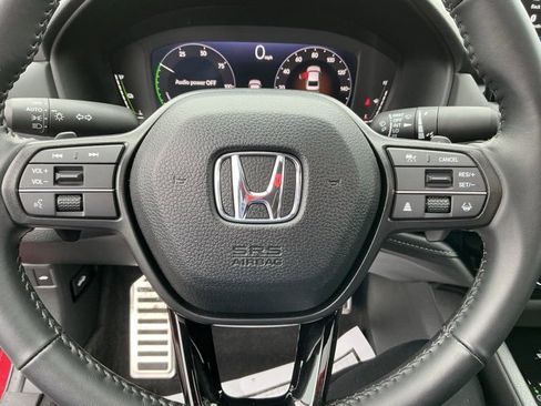 Used 2025 Honda Accord Sport image 31
