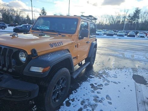 Used 2021 Jeep Wrangler Sport image 2
