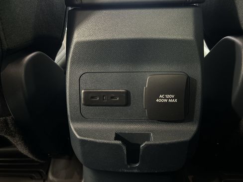 Used 2025 Ford Maverick XLT w/ Equipment Group 301A AWD/4WD image 22