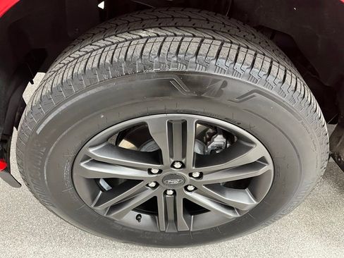 Used 2022 Ford F150 XLT w/ Equipment Group 302A High AWD/4WD image 15