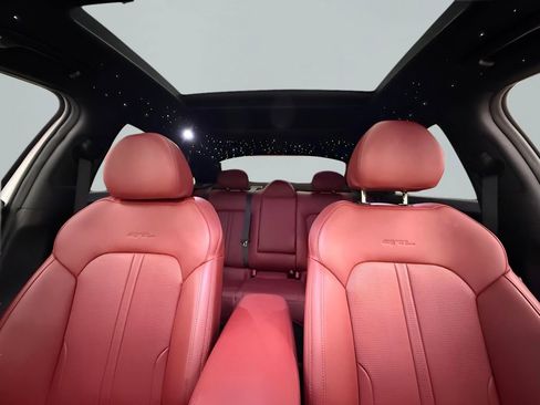 Used 2022 Kia K5 GT-Line w/ GT-Line FWD Premium Package image 12