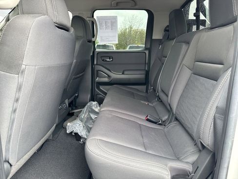 Used 2024 Nissan Frontier SV w/ Hardbody Edition AWD/4WD image 22