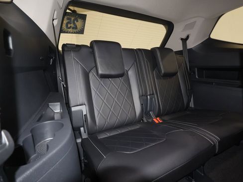 Used 2025 Volkswagen Atlas SEL Premium R-Line image 25