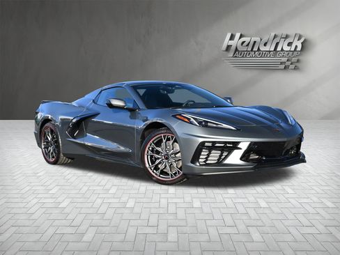 Used 2024 Chevrolet Corvette Stingray Premium Conv w/ Z51 Performance Package image 2