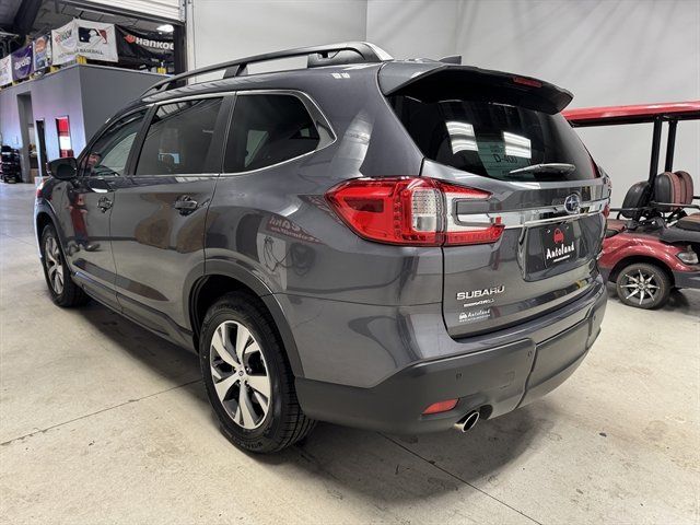 Used 2025 Subaru Ascent Premium AWD/4WD image 6