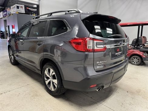 Used 2025 Subaru Ascent Premium AWD/4WD image 6