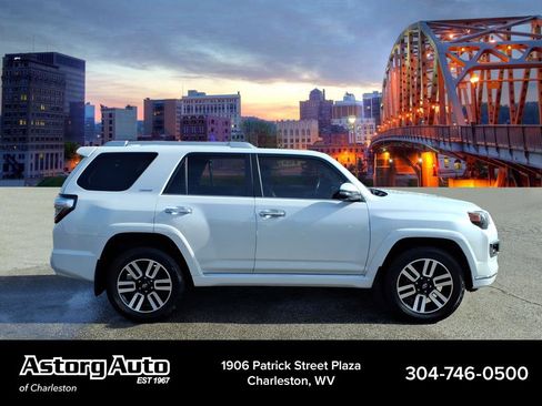 Used 2024 Toyota 4Runner Limited image 2