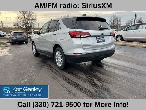 Used 2022 Chevrolet Equinox LS w/ LS Convenience Package image 13