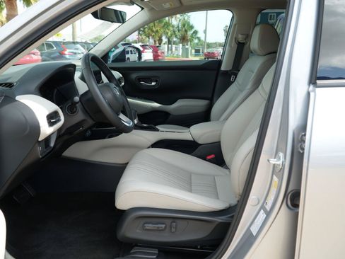 Used 2026 Honda HR-V EX-L image 7