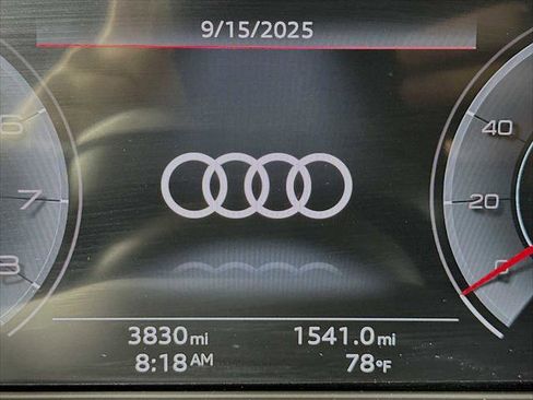 Certified 2025 Audi Q5 2.0T Premium Plus w/ Premium Plus Package image 12